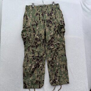 US Navy Type III Cargo Pants Mens M 32x28 Green NWU AOR2 Digital Camo Ripstop